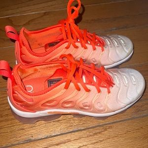 Cute! Just cleaning out closet :)